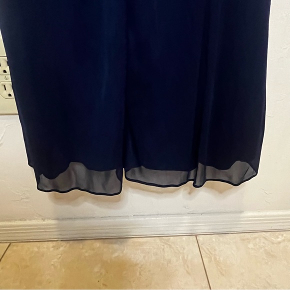 David’s Bridal Long Mesh Dress with Illusion Neckline Size 8 - Picture 6 of 12